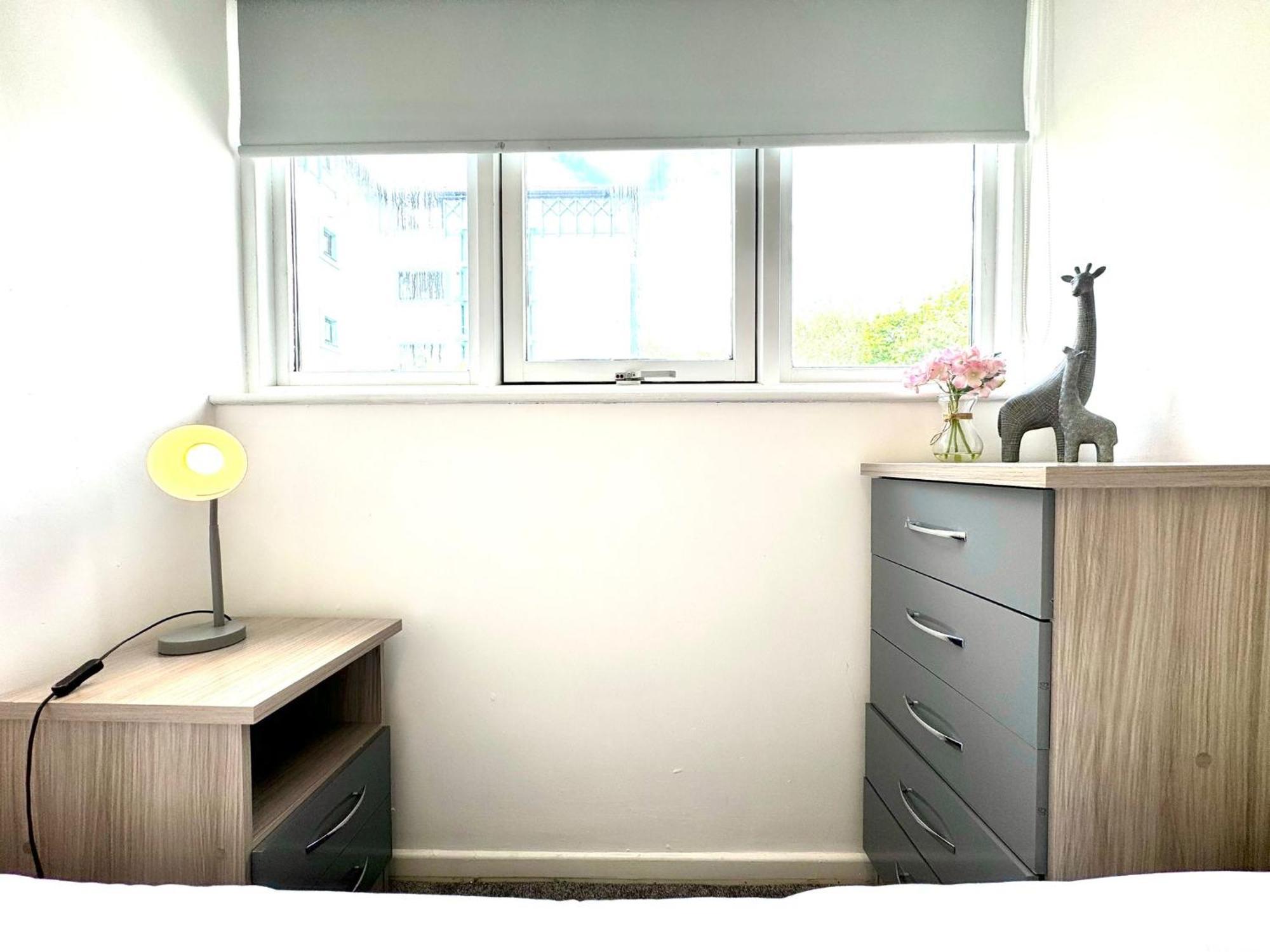 ניוקאסל The Alnham, Large 3 Bed Apartment, Close To The City מראה חיצוני תמונה