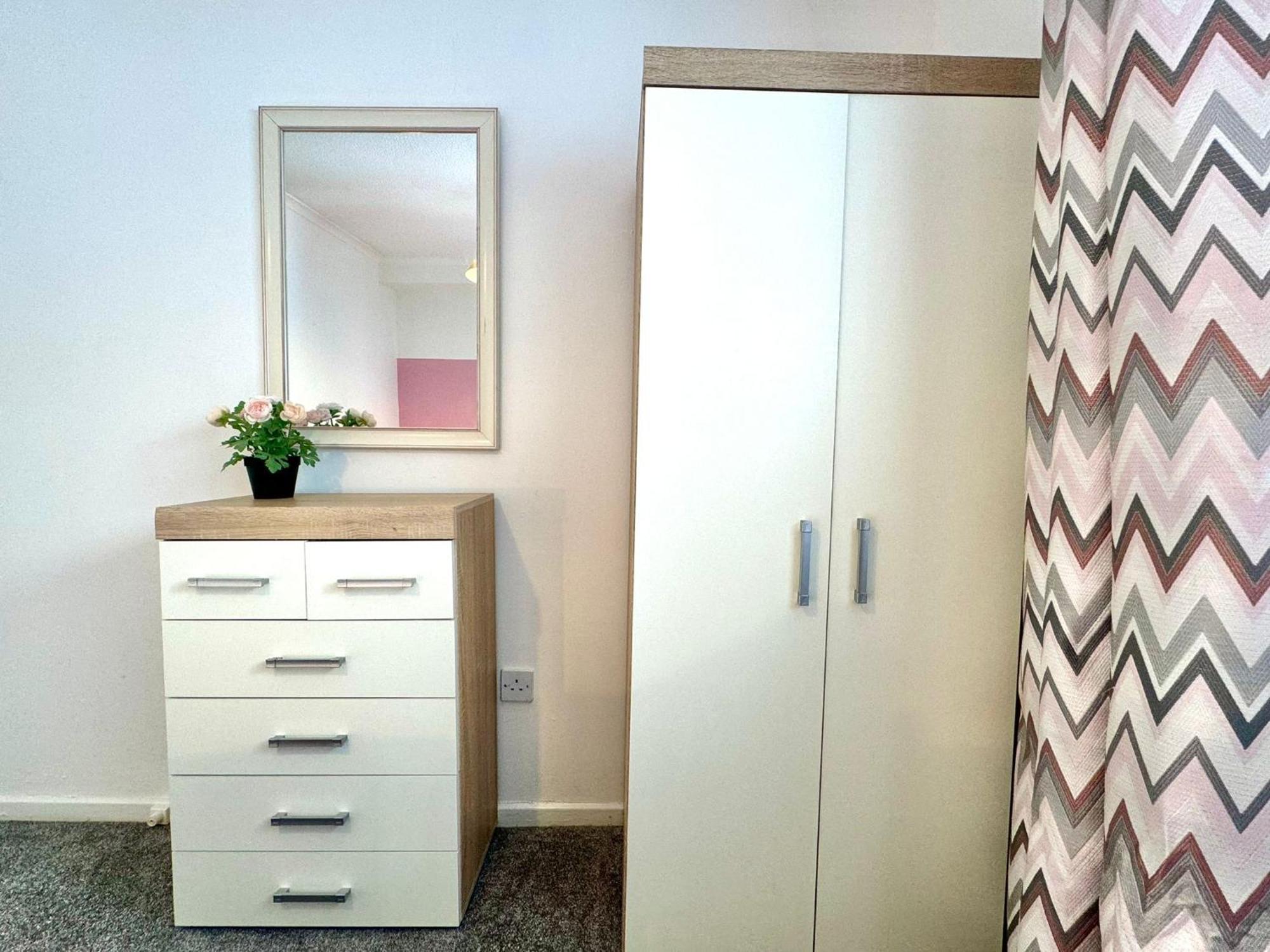 ניוקאסל The Alnham, Large 3 Bed Apartment, Close To The City מראה חיצוני תמונה