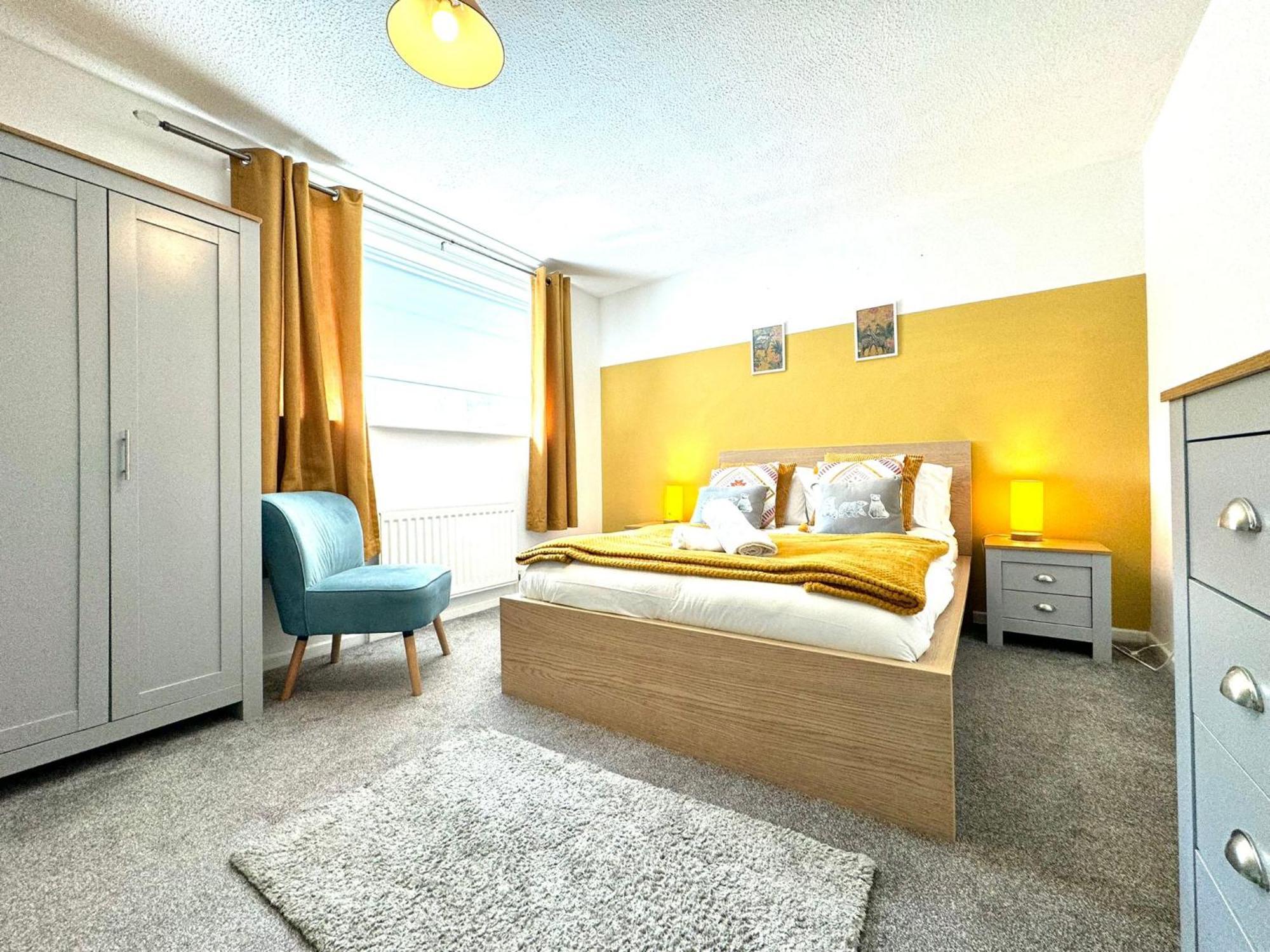 ניוקאסל The Alnham, Large 3 Bed Apartment, Close To The City מראה חיצוני תמונה