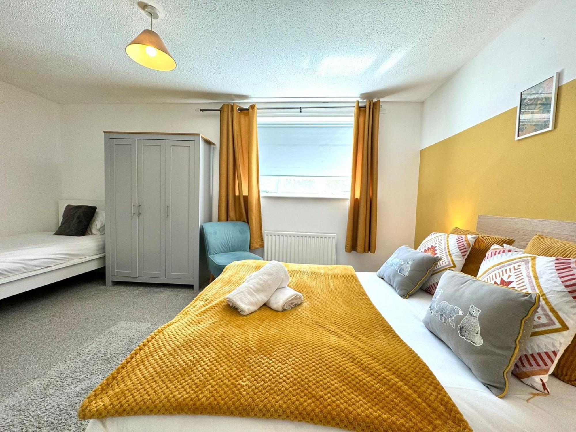 ניוקאסל The Alnham, Large 3 Bed Apartment, Close To The City מראה חיצוני תמונה
