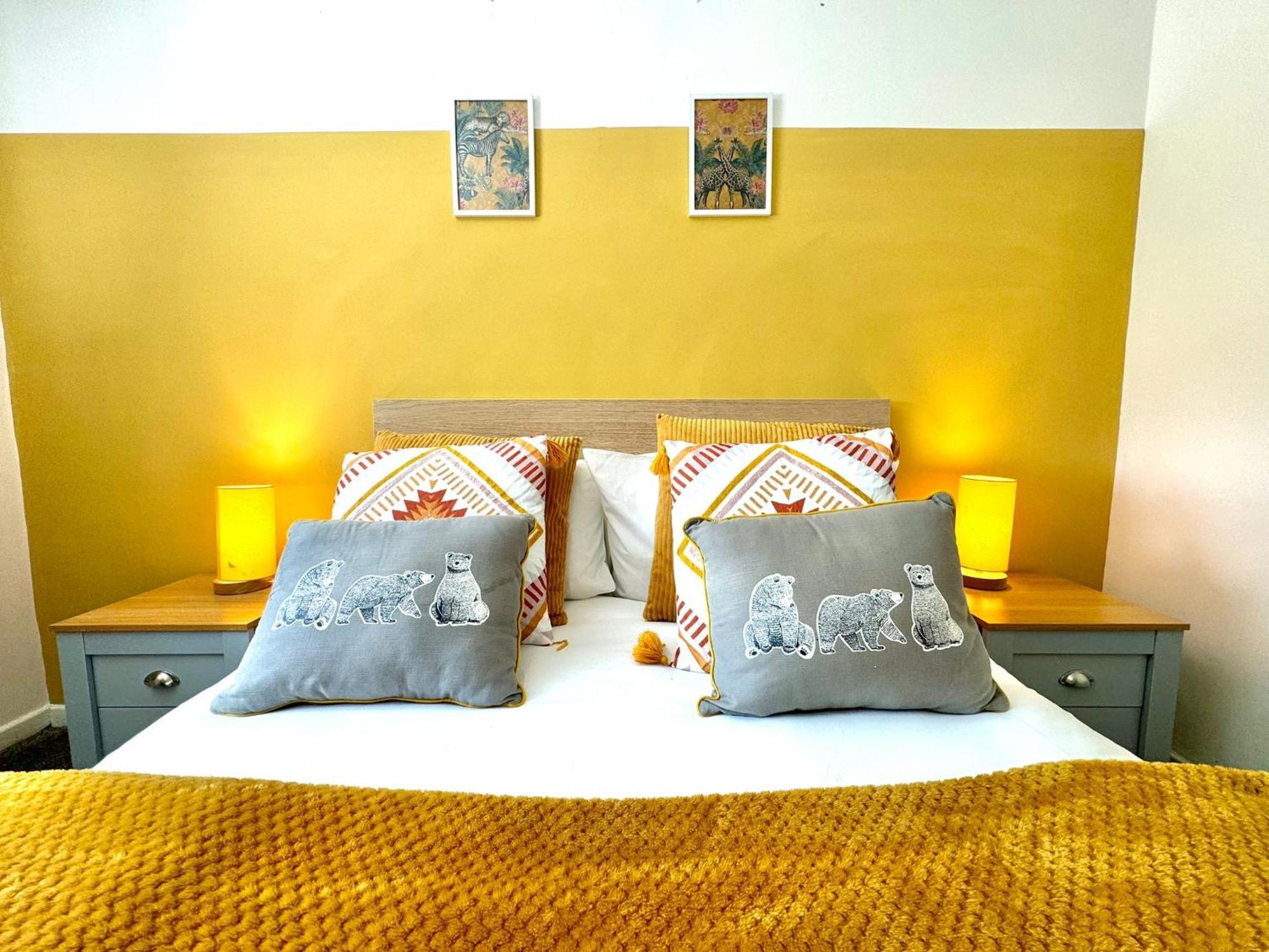 ניוקאסל The Alnham, Large 3 Bed Apartment, Close To The City מראה חיצוני תמונה