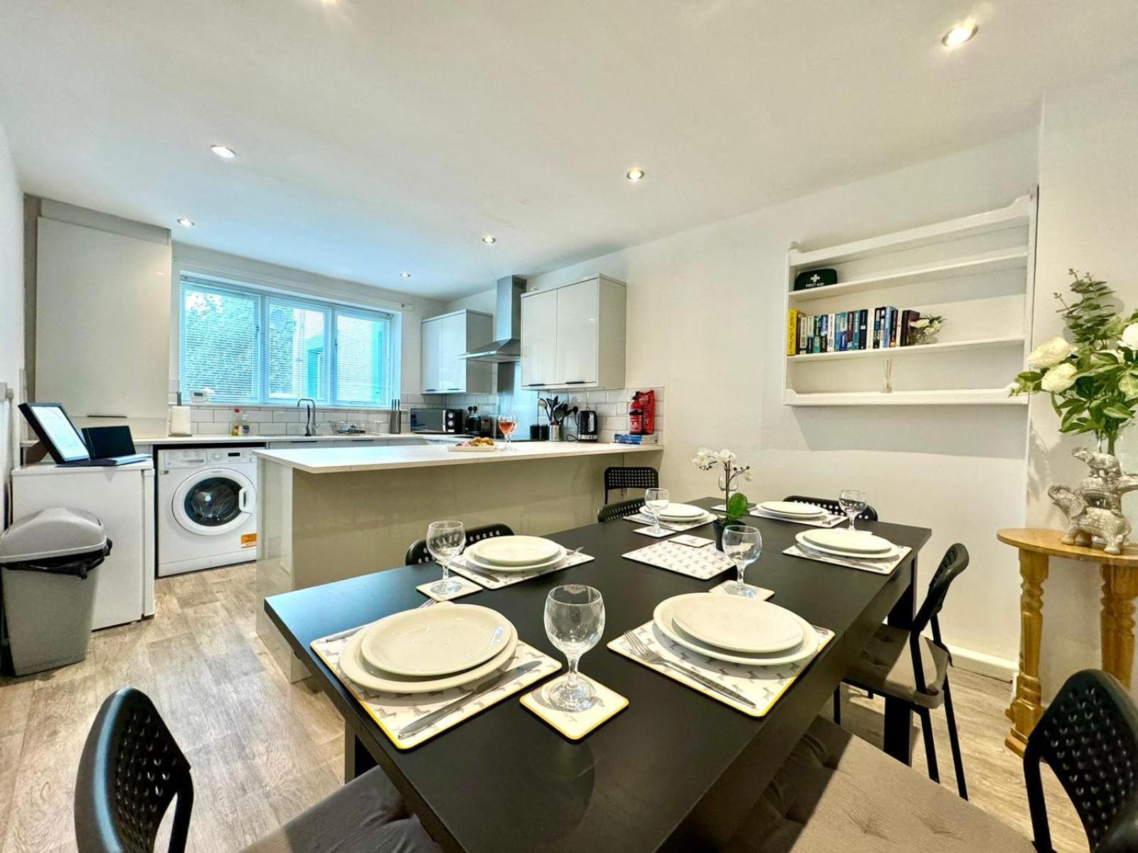 ניוקאסל The Alnham, Large 3 Bed Apartment, Close To The City מראה חיצוני תמונה